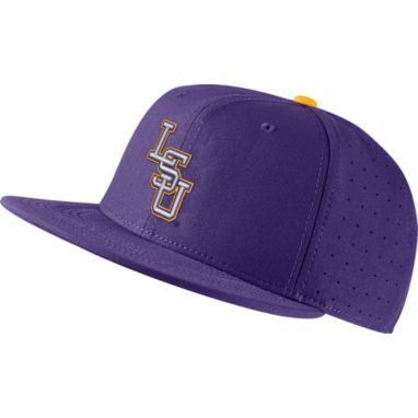 sorry, Nike Men's LSU Tigers Purple Fitted Baseball Hat is currently out of stock