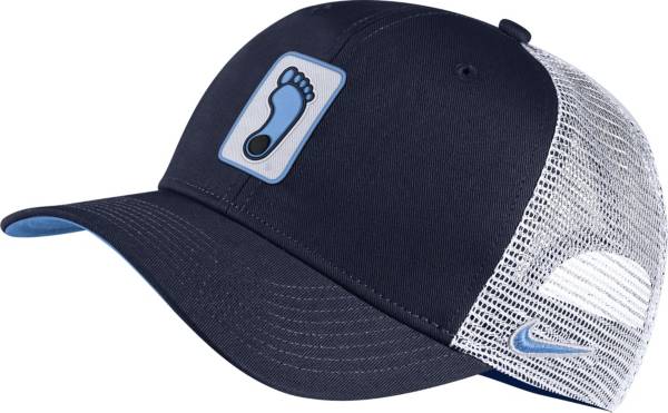 Nike Men's North Carolina Tar Heels Navy Classic99 Trucker Hat