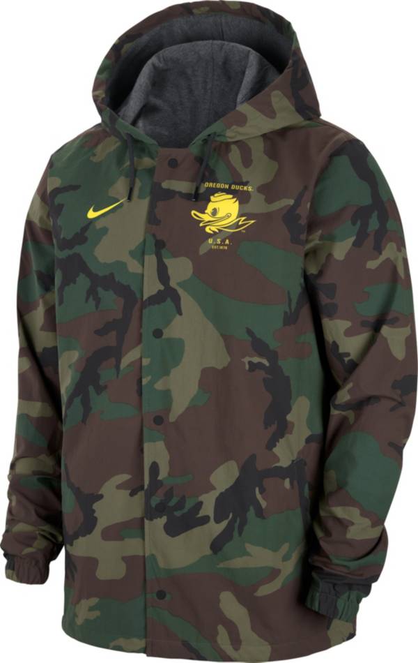 Nike Men's Oregon Ducks Camo Military Appreciation Lightweight Jacket
