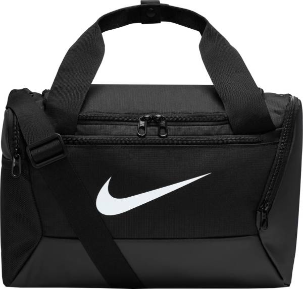 NIKE Brasilia Duffel Bag, Black/Black/White, Large : : Sports &  Outdoors