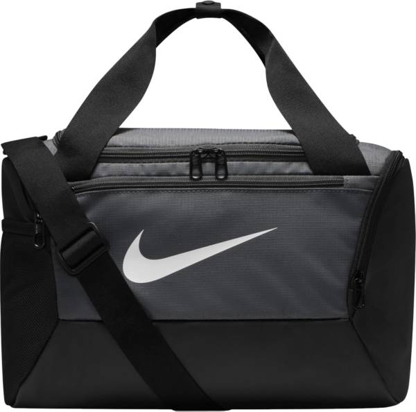 Nike small 2024 brasilia bag