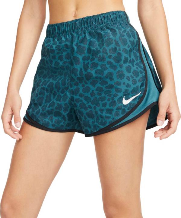 Nike Women's Dri-FIT Tempo Leopard Print 3