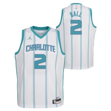 sorry, Jordan Youth Charlotte Hornets LaMelo Ball #2 White Dri-FIT Swingman Jersey is currently out of stock