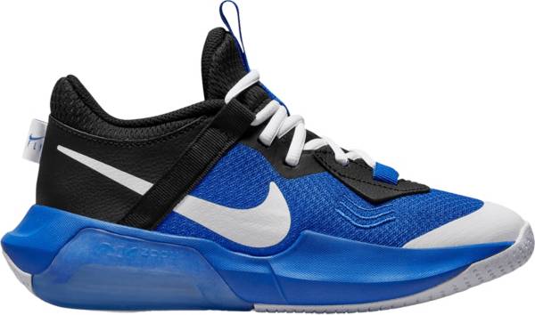 Nike mid top basketball on sale shoes