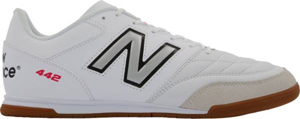 New balance shop soccer indoor