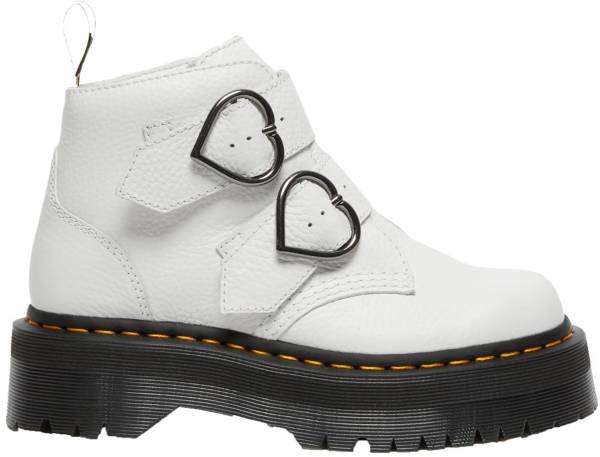 Geen Aannames, aannames. Raad eens cement Dr. Martens Women's Devon Heart Leather Platform Boots | Dick's Sporting  Goods