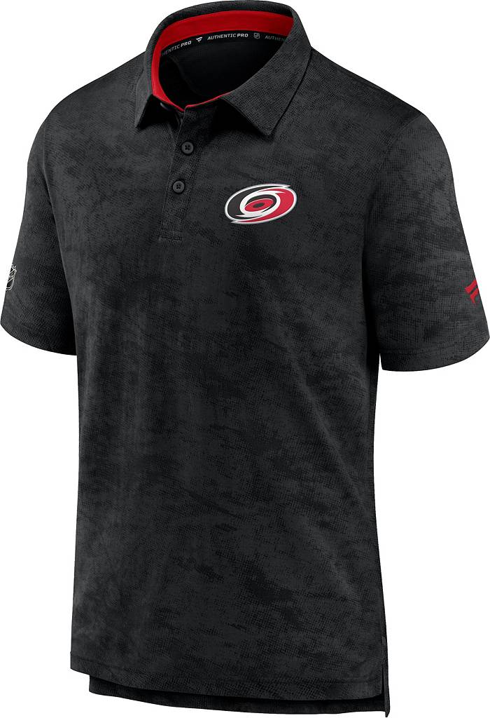 Fanatics NHL Men's Carolina Hurricanes Andrei Svechnikov #37 Red Player T-Shirt - S (Small)