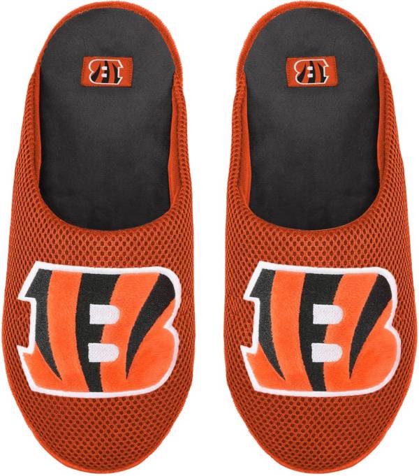 FOCO Cincinnati Bengals Logo Mesh Slippers