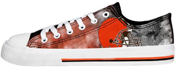 FOCO Women's Cleveland Browns Tie Dye Canvas Shoes