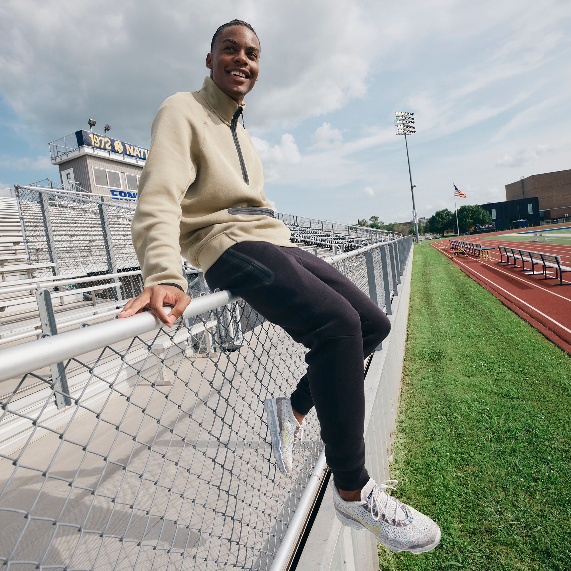 Nike Men's Tech Fleece Slim Fit Jogger Sweatpants product image