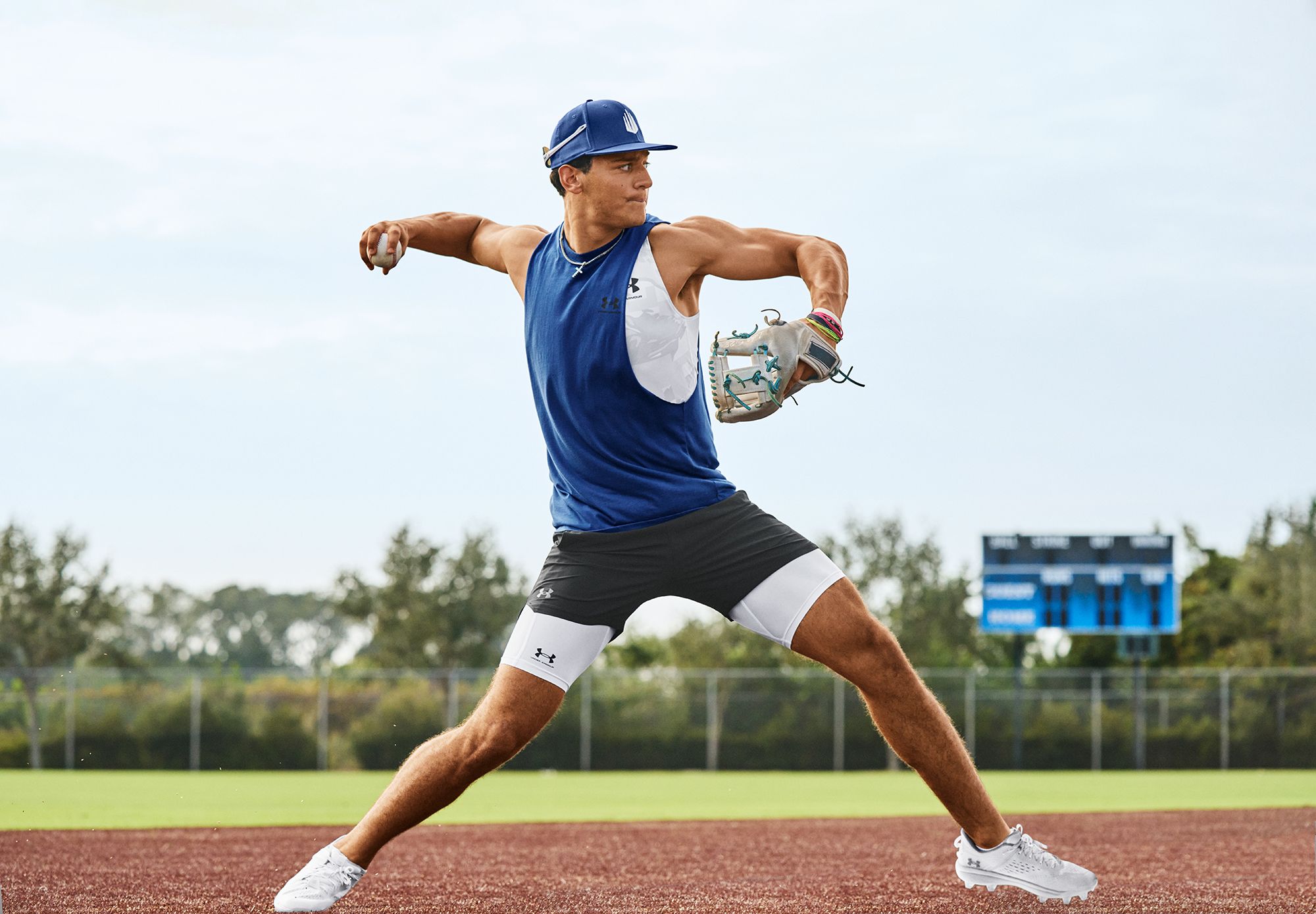 Under Armour Men's Vanish Woven 6" Shorts product image