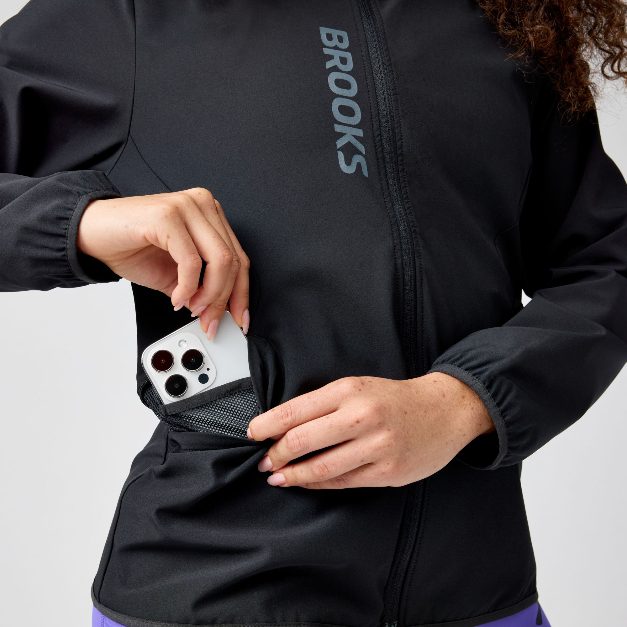Brooks Women's Canopy Jacket product image
