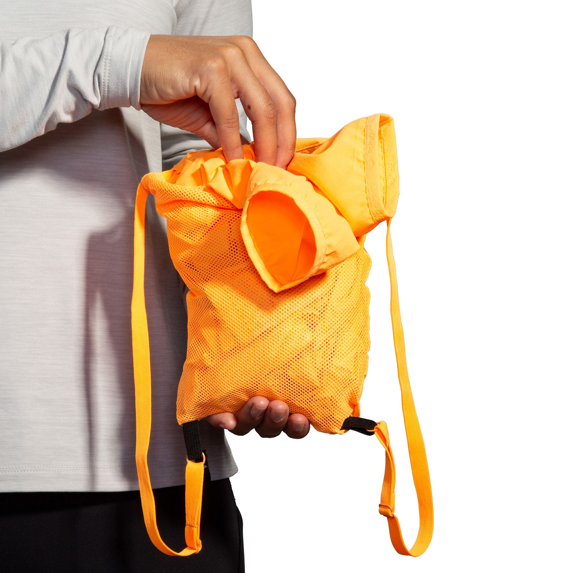 Brooks Women's Canopy Weatherproof Running Jacket product image