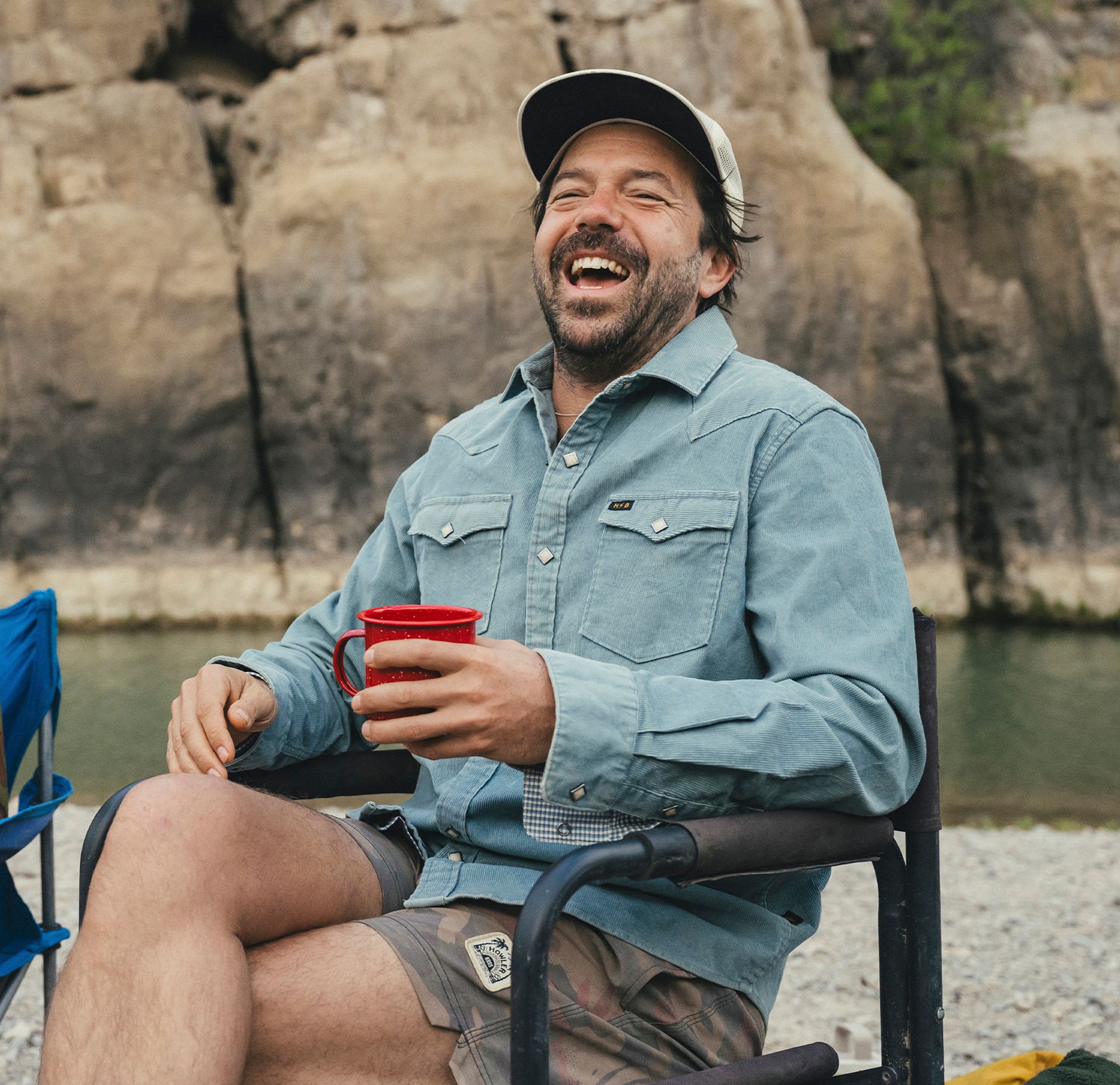 Howler Brothers Men's Banning Corduroy Snapshirt product image