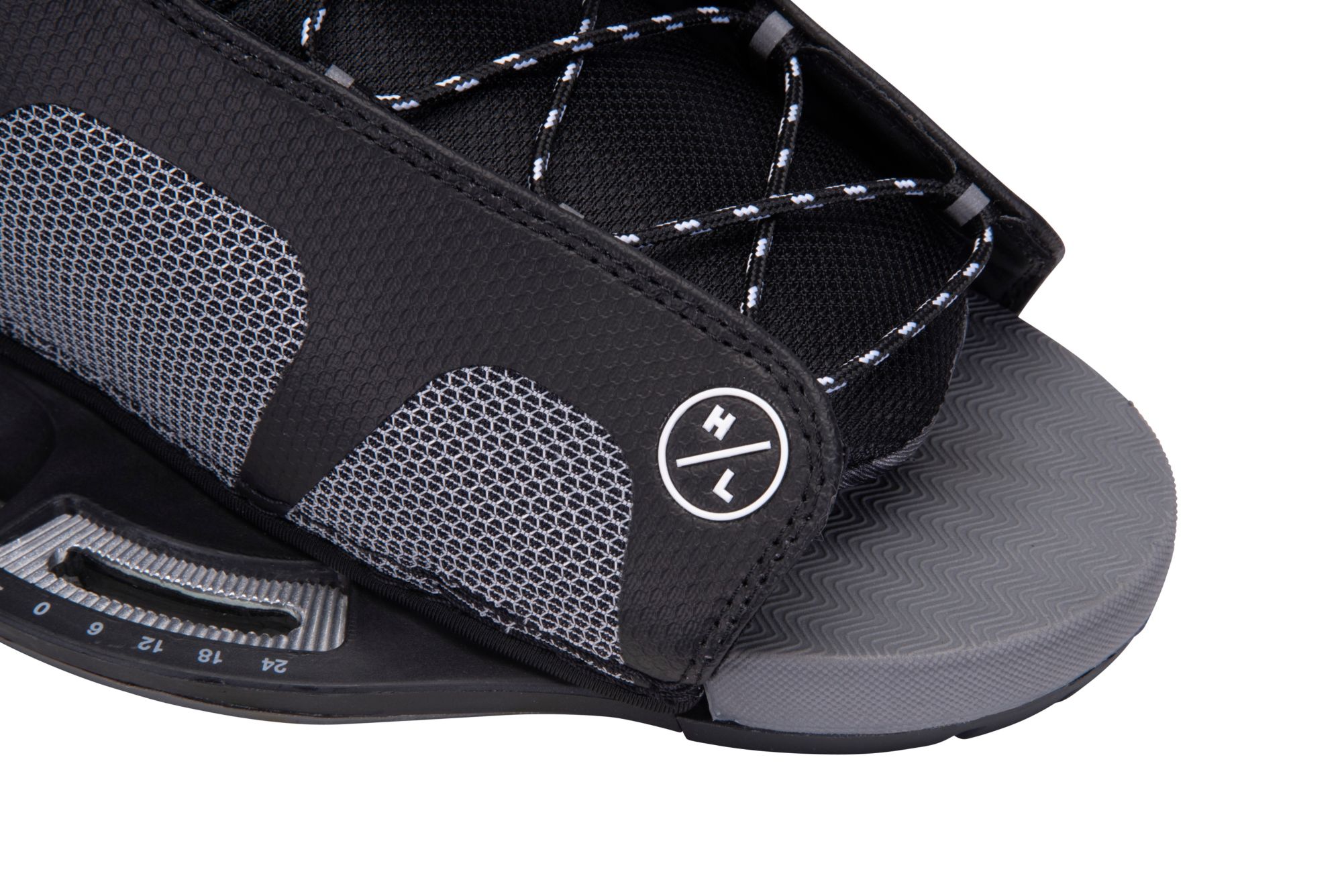 Hyperlite Baseline Wakeboard with Remix Binding product image