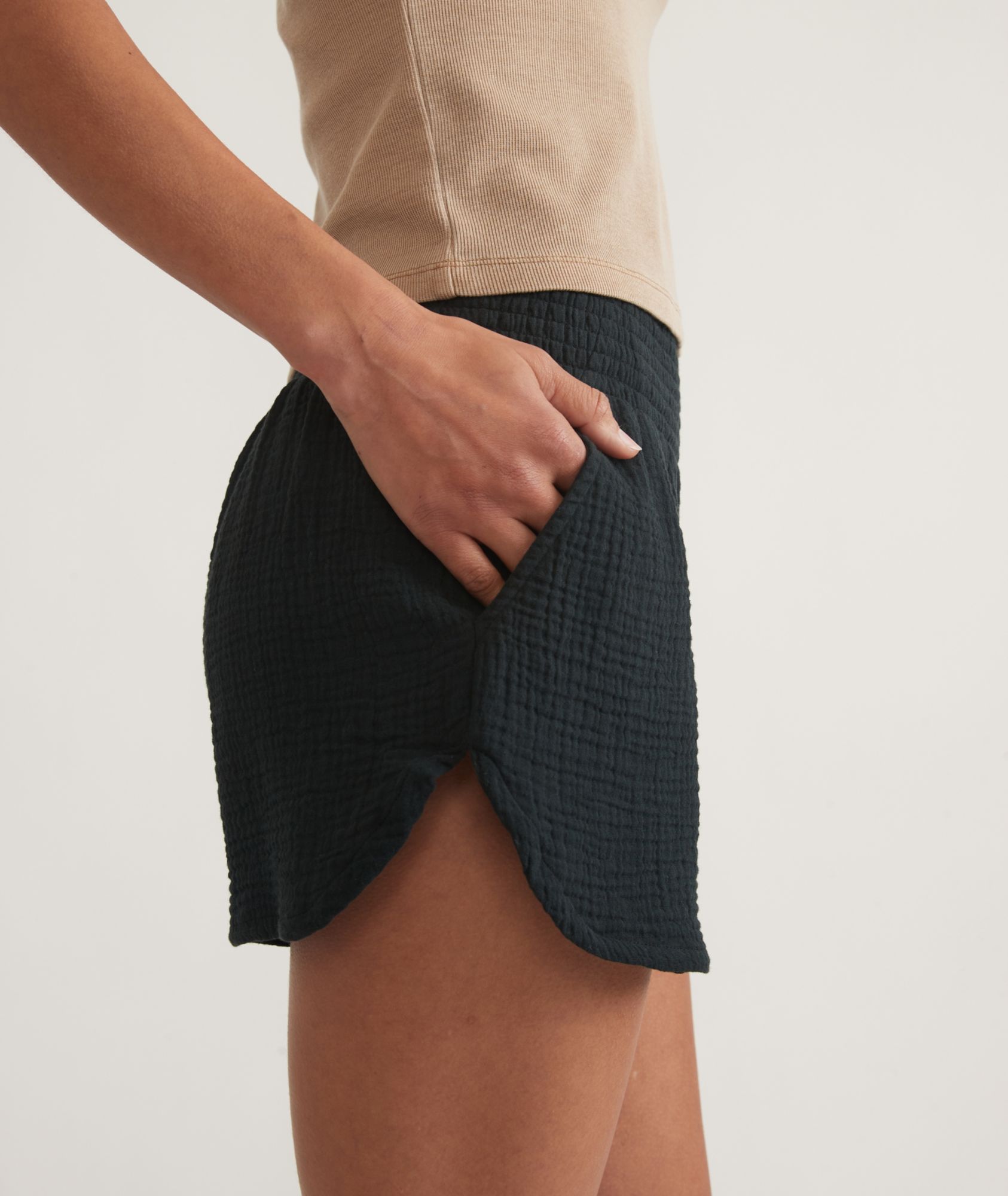 Marine Layer Women's Cali Double Cloth Short product image