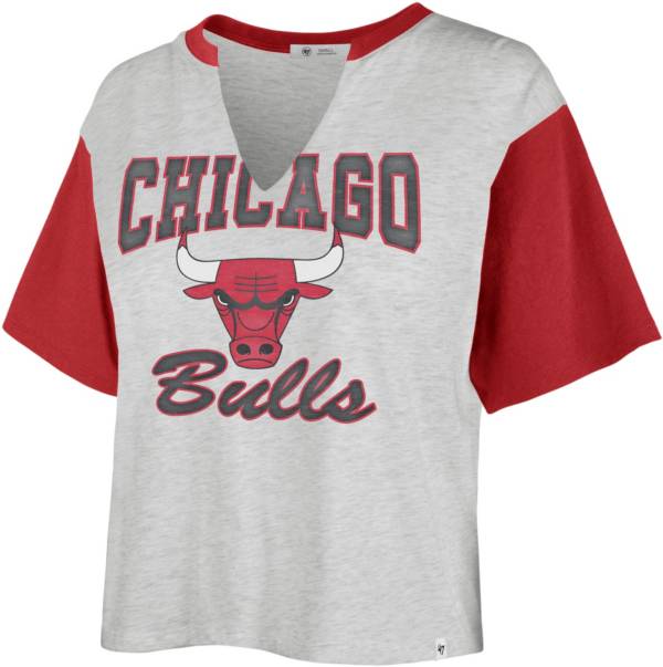 '47 Women's Chicago Bulls Grey Dolly Cropped T-Shirt product image