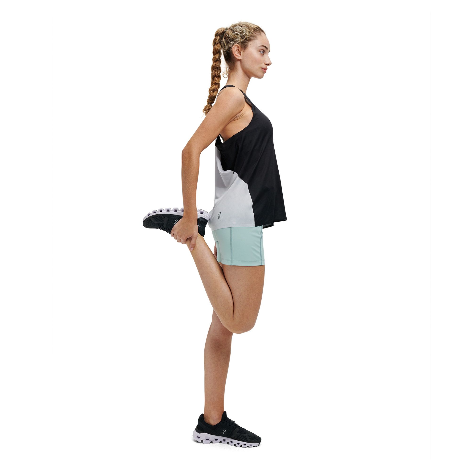 On Women's Sprinter Shorts product image