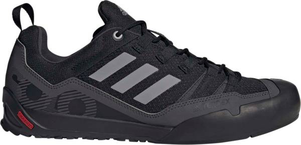 Adidas terrex best sale swift solo black