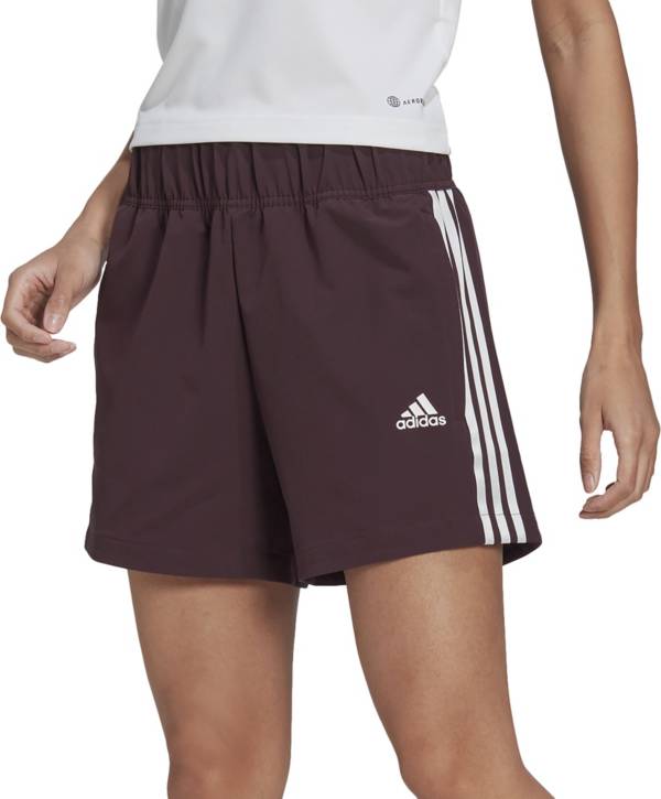 Women's Tiro Shorts | Sporting Goods