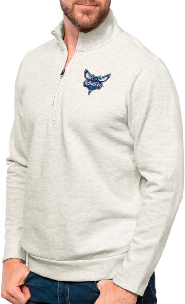 Antigua Men's Charlotte Hornets Light Grey Heather Gambit Fleece ¼ Zip product image
