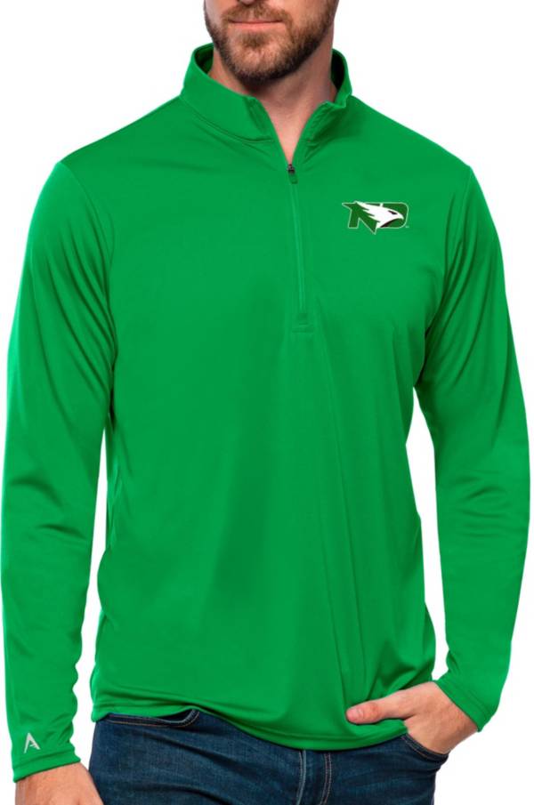 Antigua Men's North Dakota Fighting Hawks Green Tribute 1/4 Zip Jacket product image