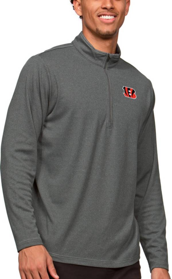 Antigua Men's Cincinnati Bengals Orange Generation Half-Zip