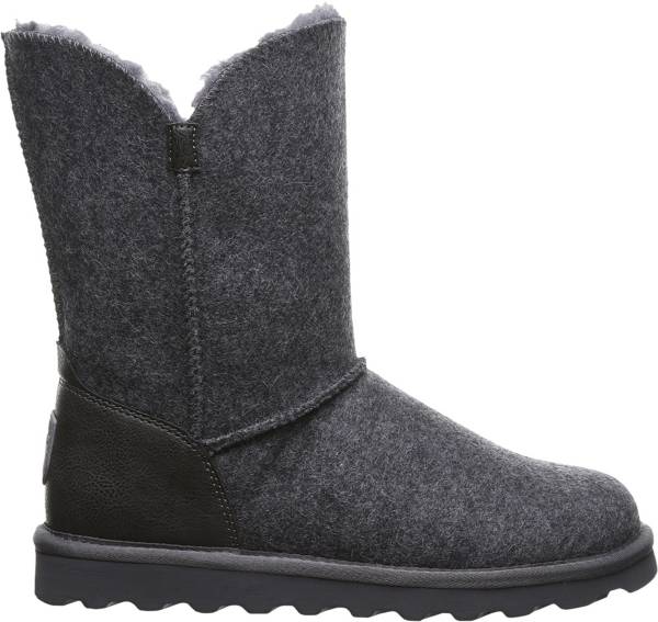 Dicks sporting shop goods bearpaw boots