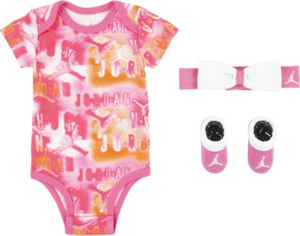 Jordan infant hotsell clothes sets