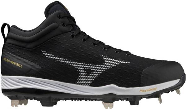 Mizuno mid hotsell softball cleats