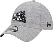 New Era Men's Chicago White Sox Clubhouse Black 39Thirty Stretch Fit H