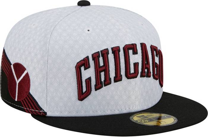 Men's New Era Red/Black Chicago Bulls 2021/22 City Edition - Official  59FIFTY Fitted Hat