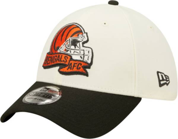 New Era Men's Cincinnati Bengals Sideline 39Thirty Chrome White Stretch Fit Hat product image