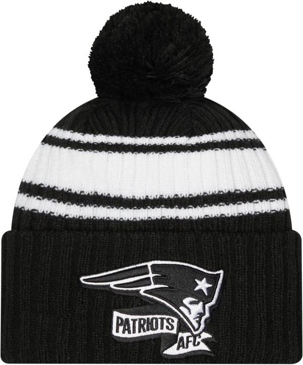 New Era Men's New England Patriots Black Sideline Sport Knit product image