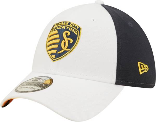 New Era Sporting Kansas City '22 Kick Childhood Cancer 39Thirty Stretch Fit Hat product image