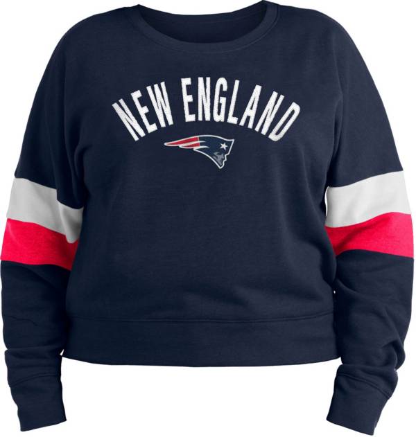 New Era Women's New England Patriots Blue Plus Size Fleece Crew product image