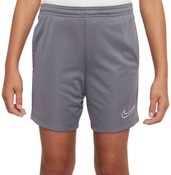 Big kids hot sale nike shorts