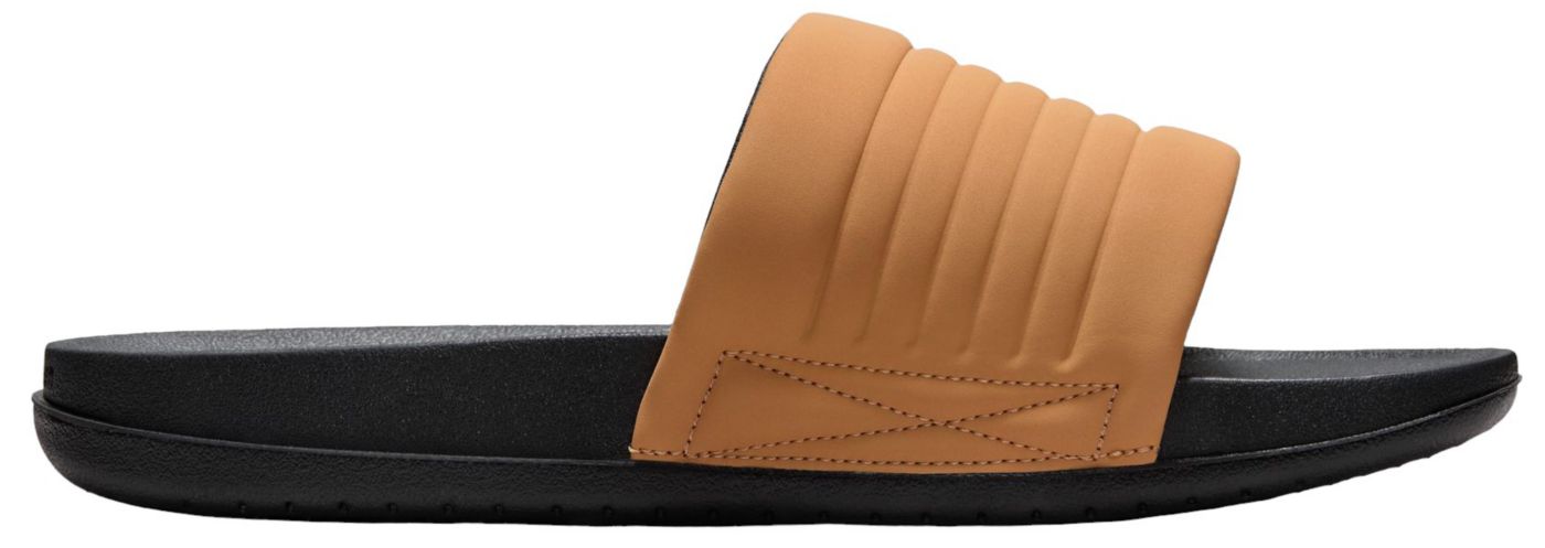 Comfy nike slides deals