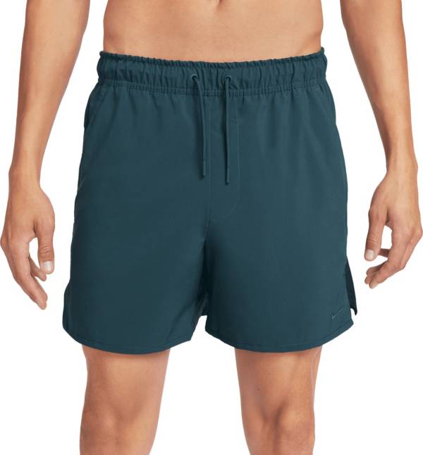 Nike green 2024 shorts men