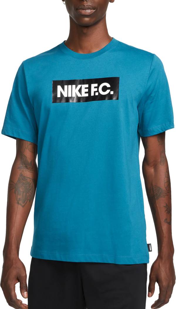 ir a buscar un poco eslogan Nike Men's F.C Soccer T-Shirt | Dick's Sporting Goods