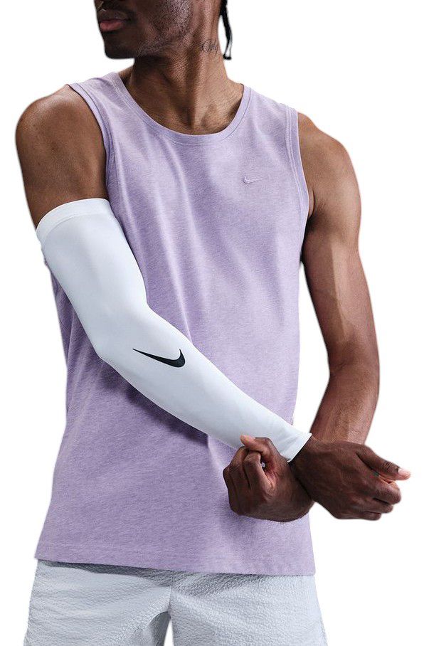 Nike Men's Dri-FIT Primary Versatile Fitness Tank Top product image