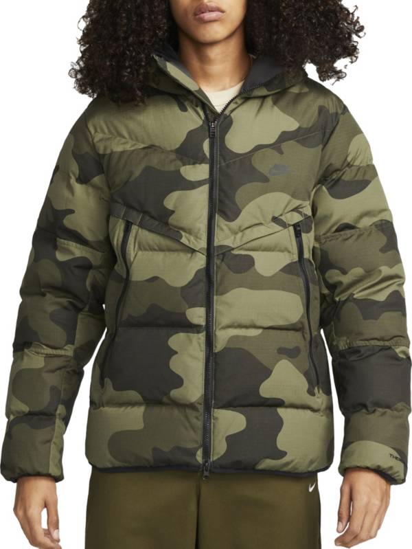helemaal zuiger conversie Nike Men's Sportswear Storm-FIT Windrunner Poly-Filled Hooded Camo Jacket |  Dick's Sporting Goods