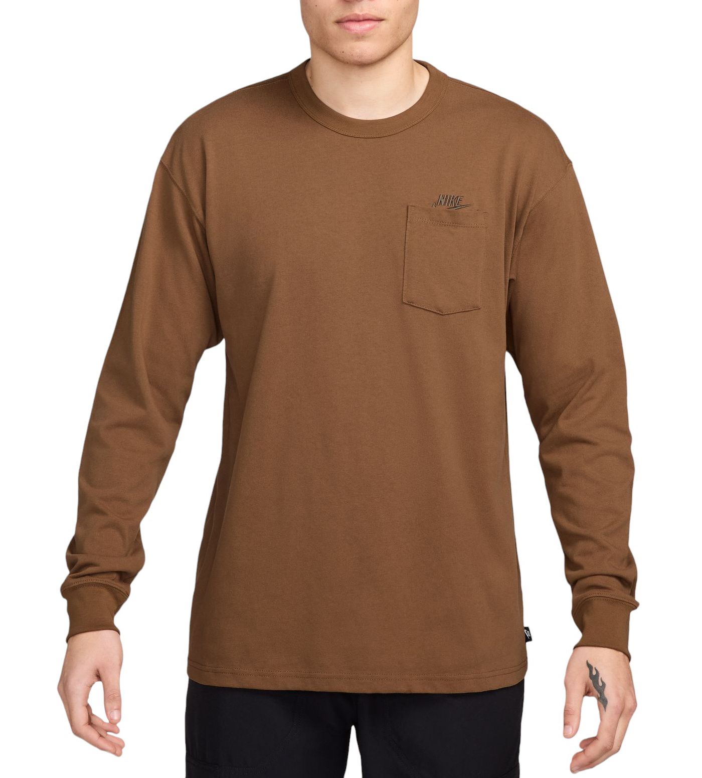 Nike pocket tee best sale