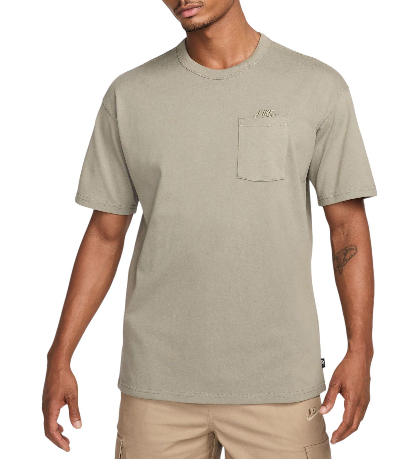 Nike Men s Premium Essential Pocket T Shirt Dick s Sporting Goods