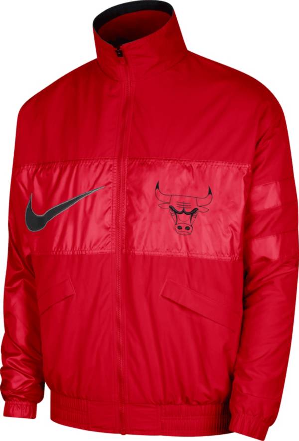 Nike Men's Chicago Bulls Red Courtside Lightweight Jacket product image