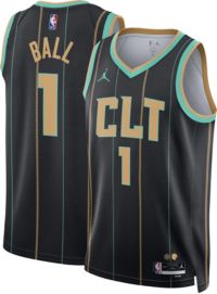 Nike Men's Charlotte Hornets City Edition Jordan NBA Logo T-Shirt in Black, Size: Medium | DV5938-010