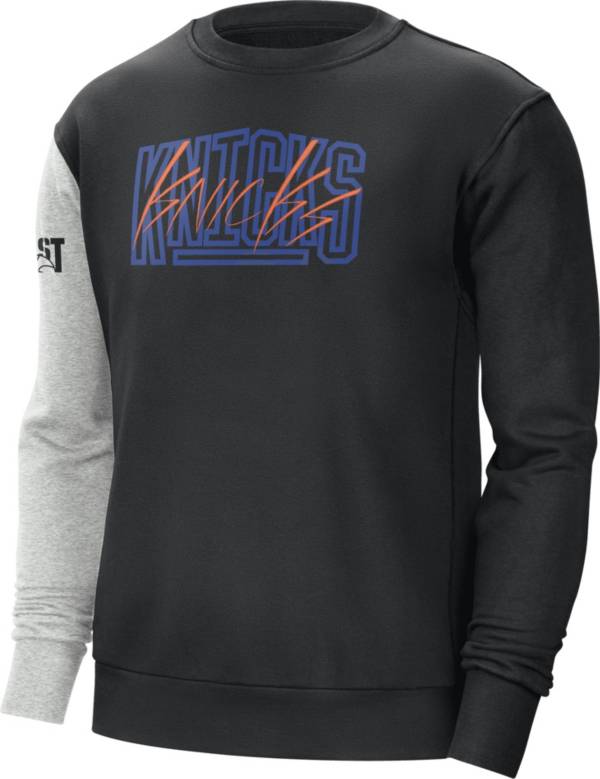 Nike Men's New York Knicks Black Courtside Fleece Sweatshirt product image