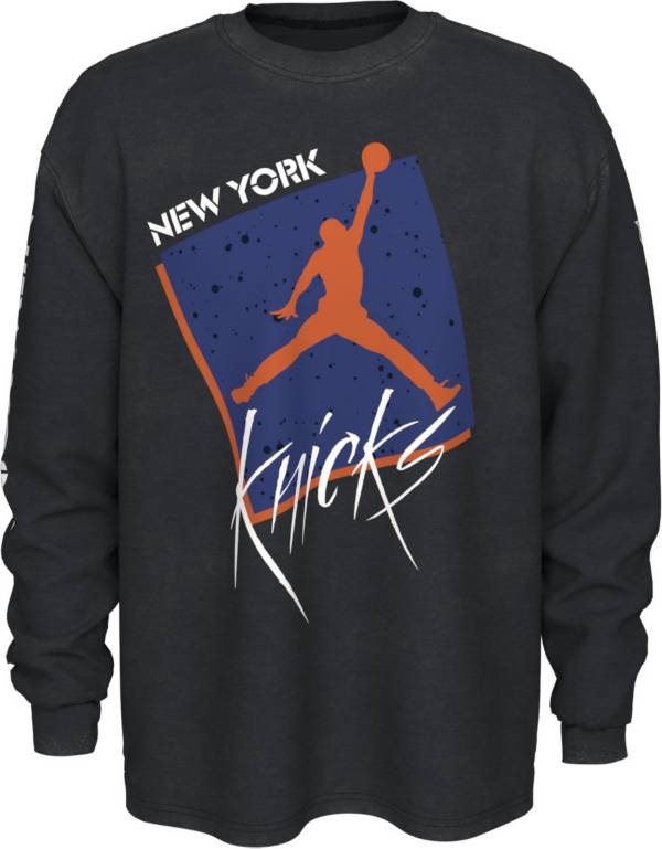 Jordan Men's New York Knicks Black Max 90 Long Sleeve T-Shirt product image