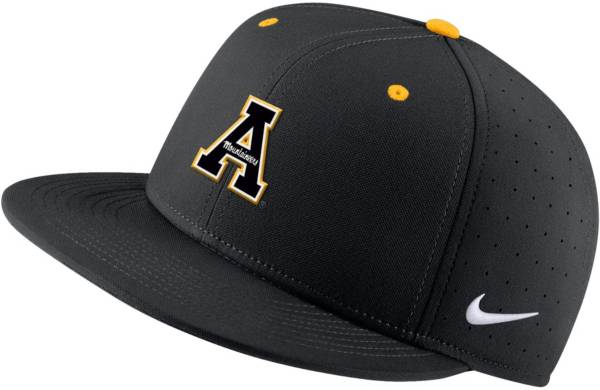 Nike Men's Appalachian State Mountaineers Black Aero True Baseball Fitted Hat product image