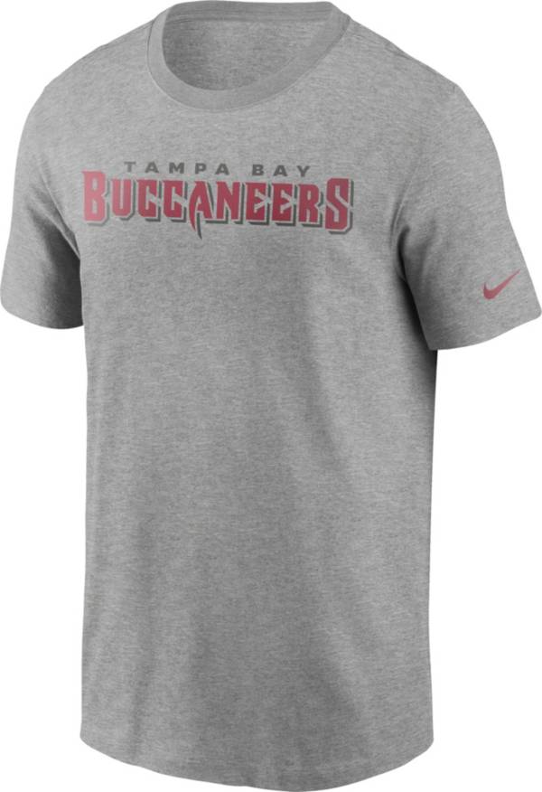 Tampa Bay Buccaneers on an abraded steel texture T-Shirt